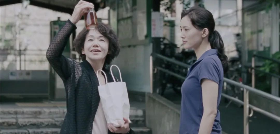 那些让人瞬间崩溃的瞬间,成年人的无奈与崩溃就在一瞬间