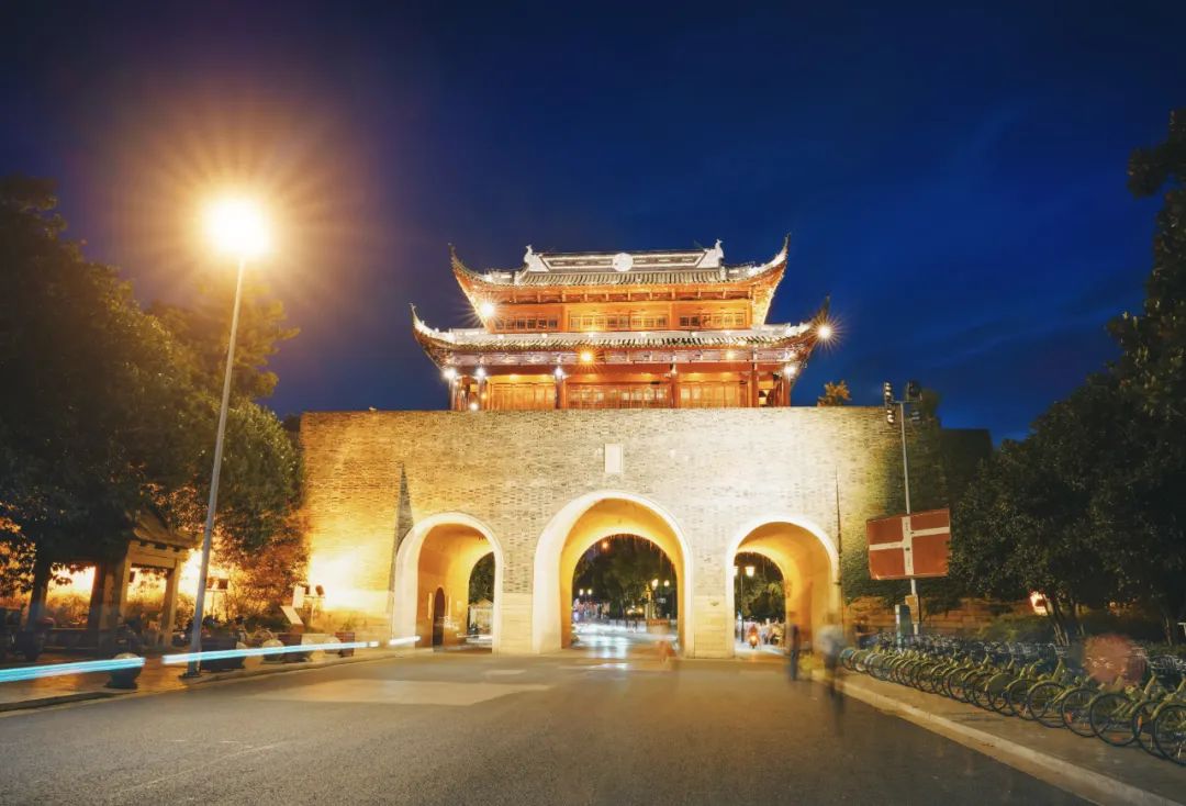 苏州是一座什么样的城市,苏州是一座美丽的城市