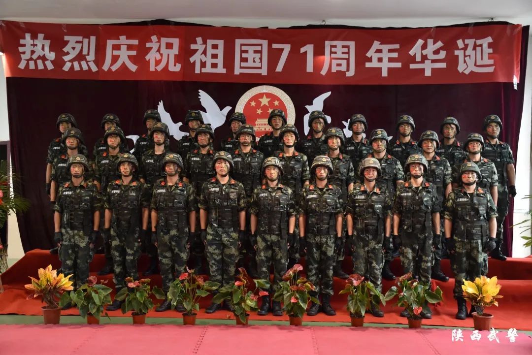 强军战歌梦想在路上,强军战歌完整版ktv字幕