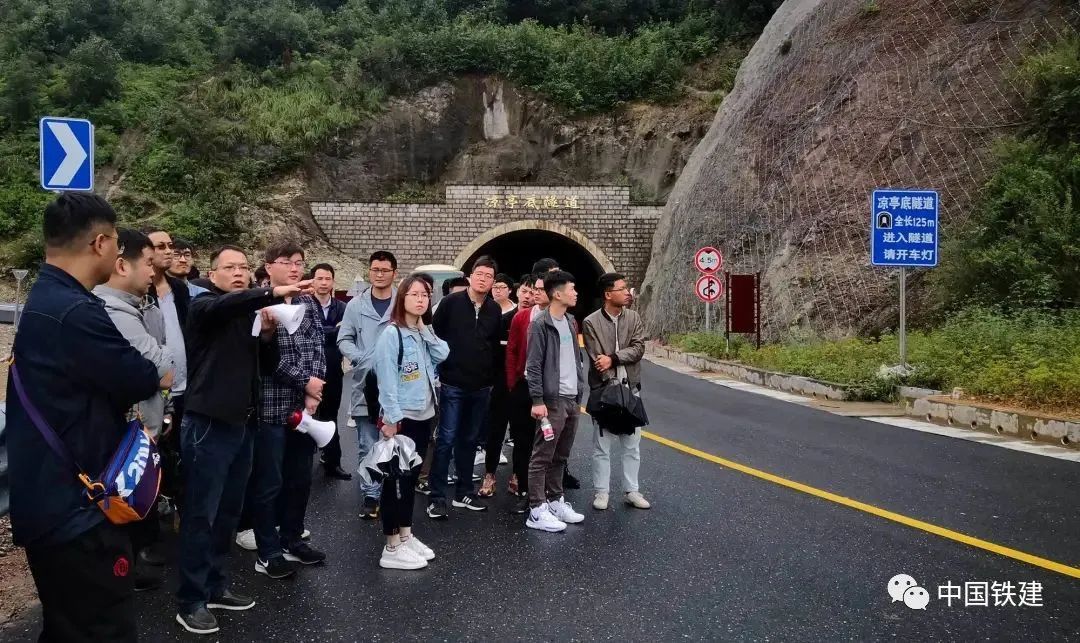 有品质的质量月，重质量的中国铁建