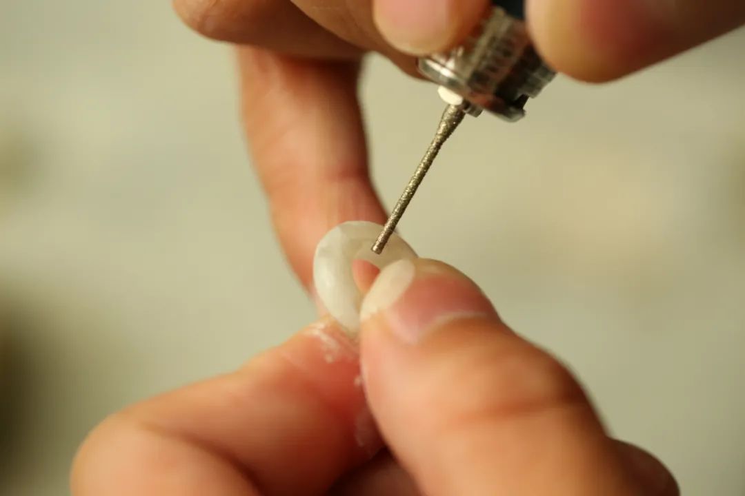 新疆和田为什么买不到真东西,在新疆能买到正宗和田玉吗