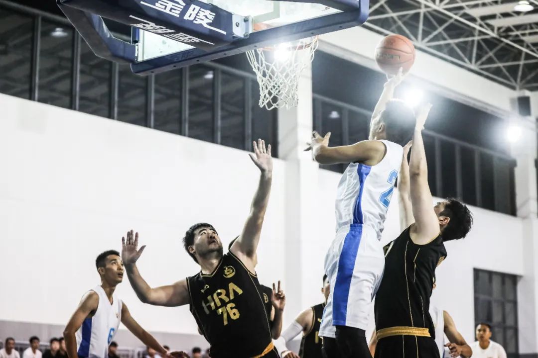 篮球有关的美文,有关篮球与青春的诗