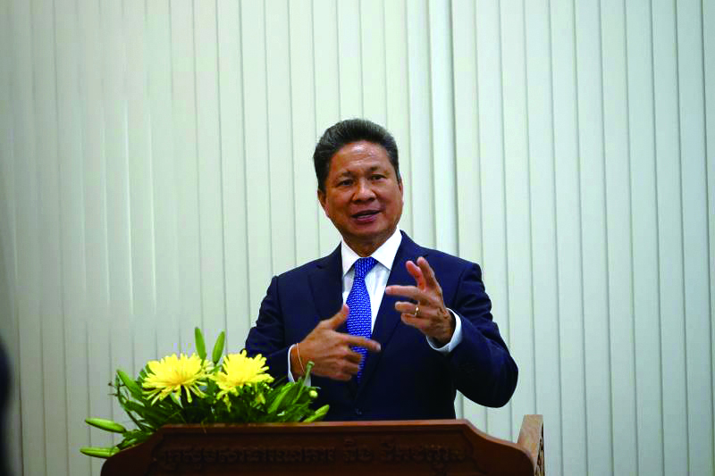 柬埔寨孙占托简介,柬埔寨政府启动经济刺激方案