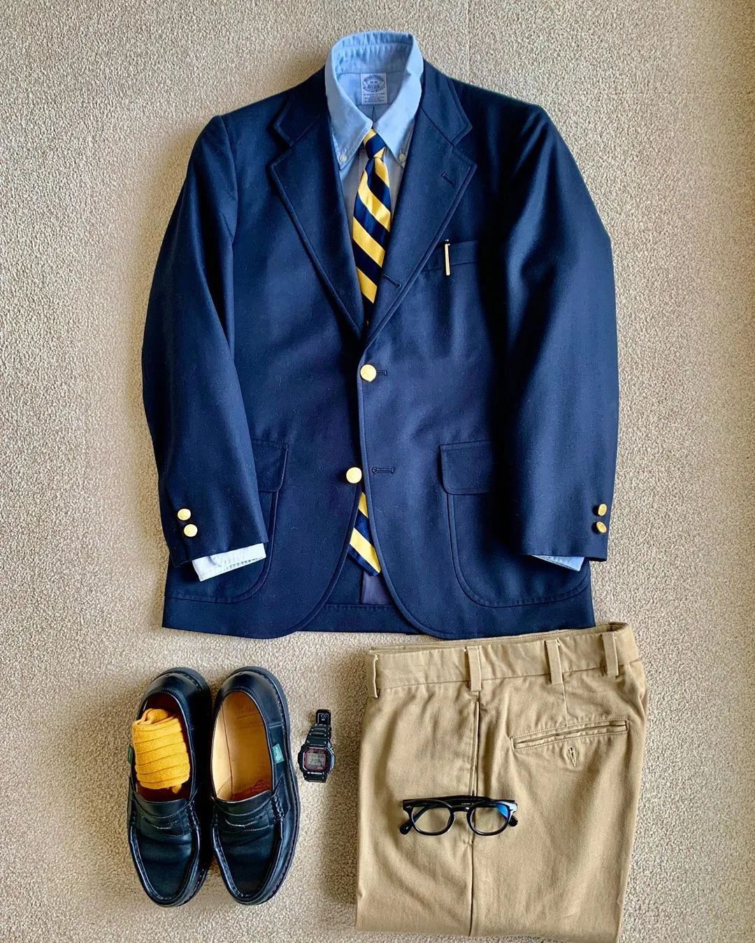 这是五条在某宝搜索不到的“卡其神裤”