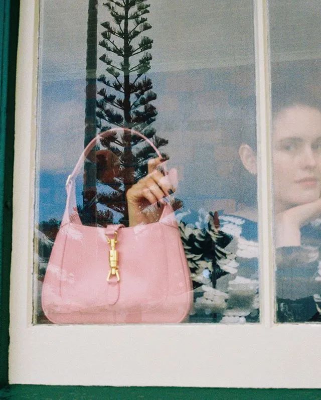 大牌包包为什么都那么丑,这么丑的大牌包包是真的吗