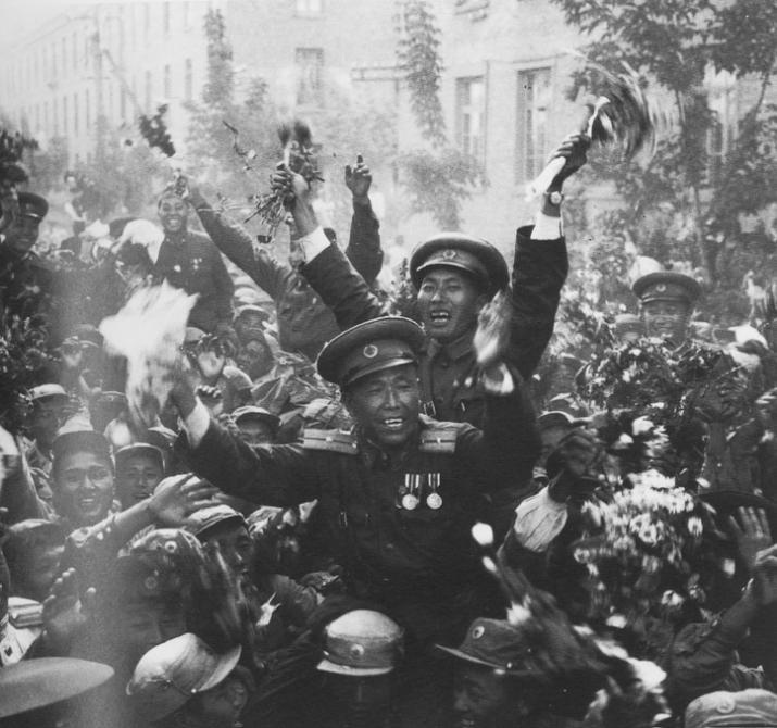 保家卫国投笔从戎听党指挥,抗美援朝纪念笔