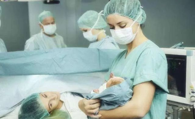 最新调查:剖腹产出生的孩子肥胖和过敏的风险更高!你还要选择剖腹产吗?