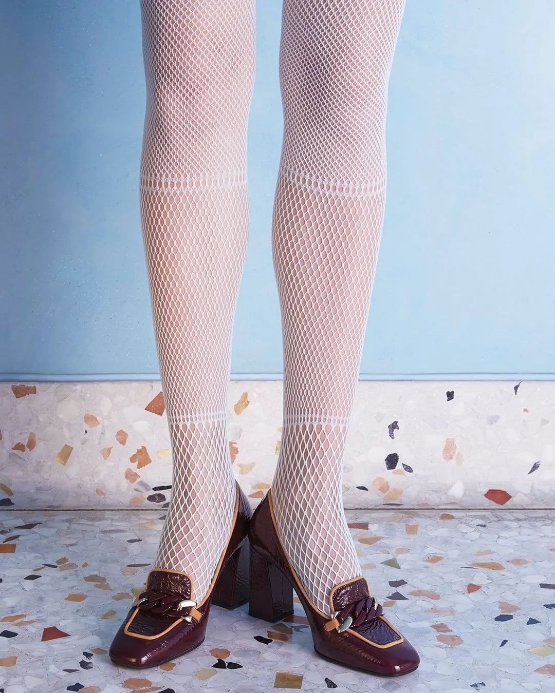 买了很多鞋子,买了那么多鞋子穿不过来