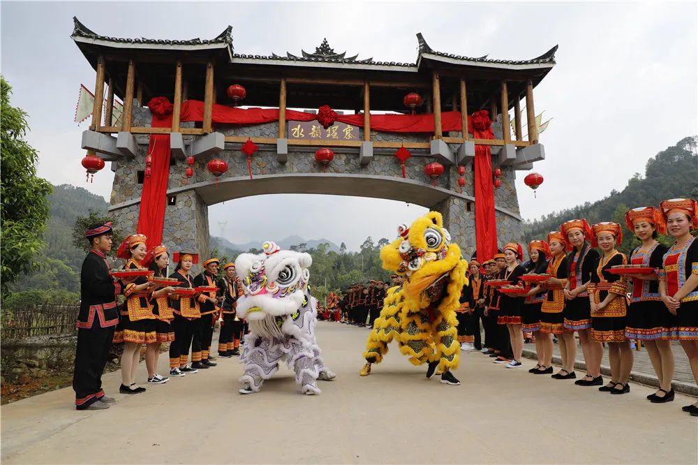 上车旅游打卡,上车打卡下车打卡