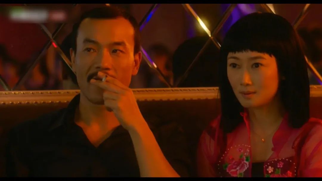 26岁的我，第一次去夜店蹦迪