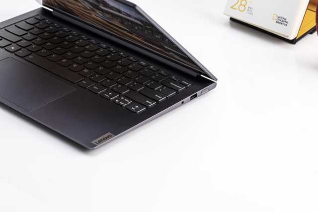 联想yoga14s锐龙版轻薄本,yoga14sprocarbon测评