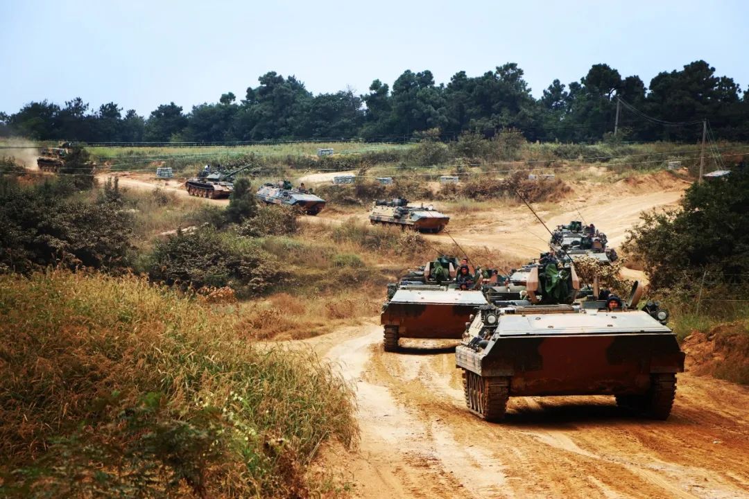 閲嶈繑涓夌晫,閫佸埆涓夌晫