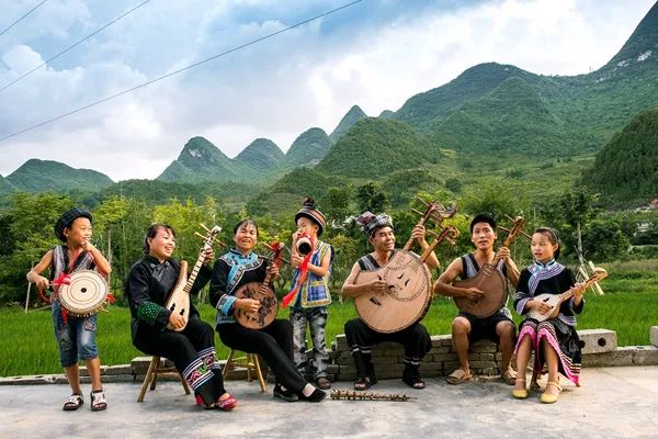 黔西南有哪些名胜古迹,黔西南因为什么而出名