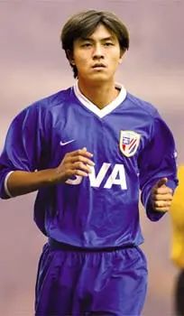 新科中超冠*队军**长是民盟盟员！足球领域*党**派成员盘点来了