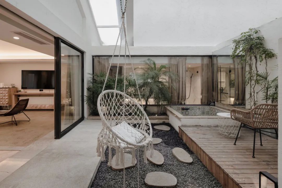 乐山峨眉山泡温泉,峨眉冬天泡温泉攻略