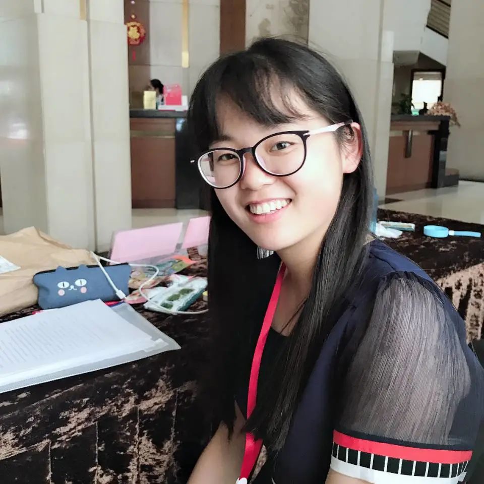 向优秀青年看齐,向优秀的人才们看齐的表现