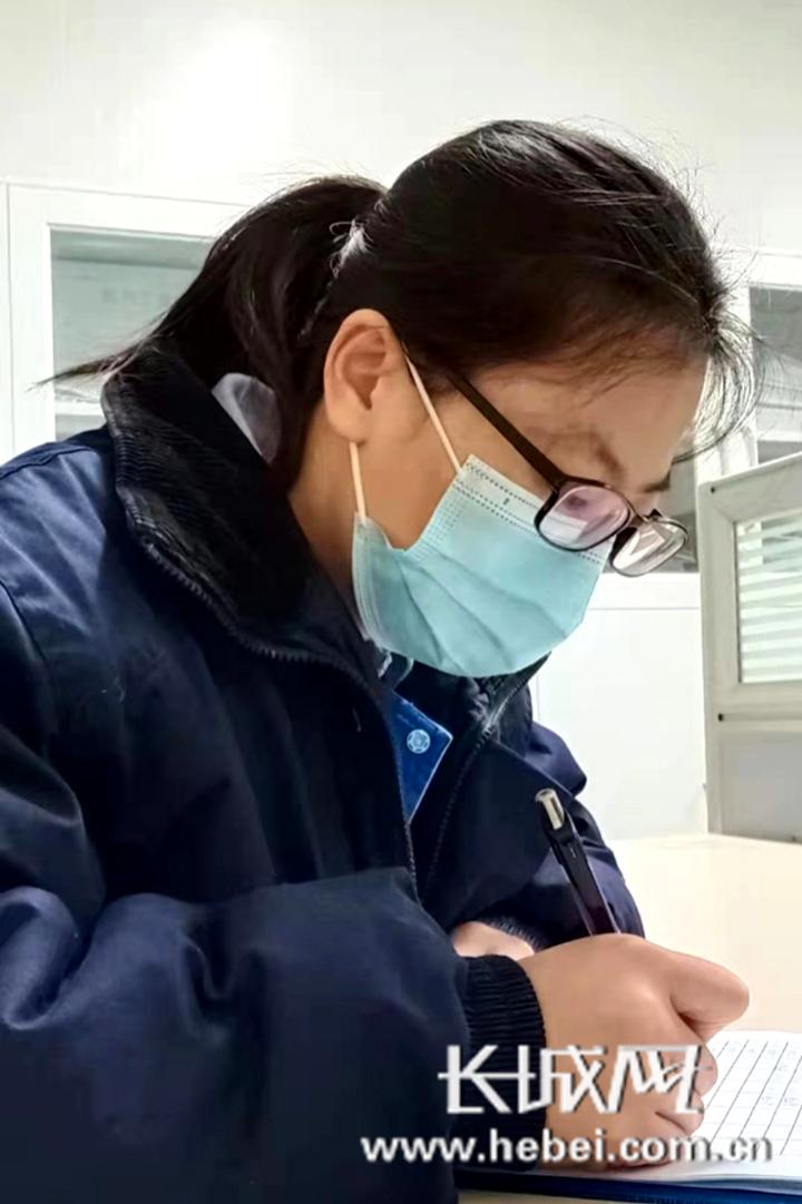 战疫夫妻档同心抗疫情,医务夫妻抗疫情