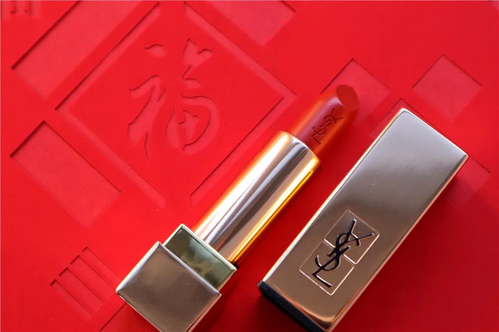 凭借不老神颜抢到男神45岁却难逃变老变丑的命运她到底做错了什么？