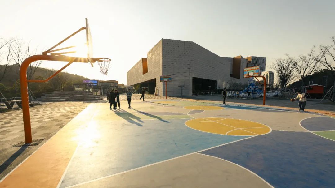 体育公园真人秀,网红体育公园