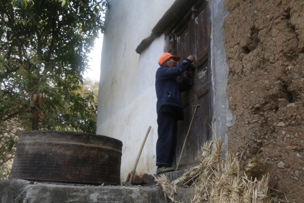 “这是甜甜蜜蜜新生活的开始”——老万搬家记