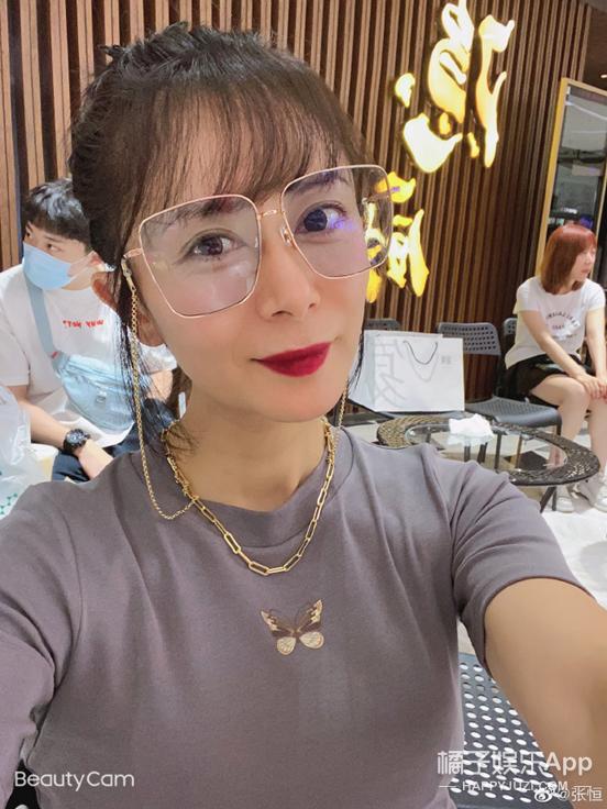 还珠格格小燕子和塞娅公主打架,还珠格格第一部塞娅公主身孕