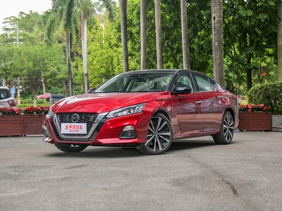 天籁这款车值得入手吗,合资的汽车有一款看着非常帅