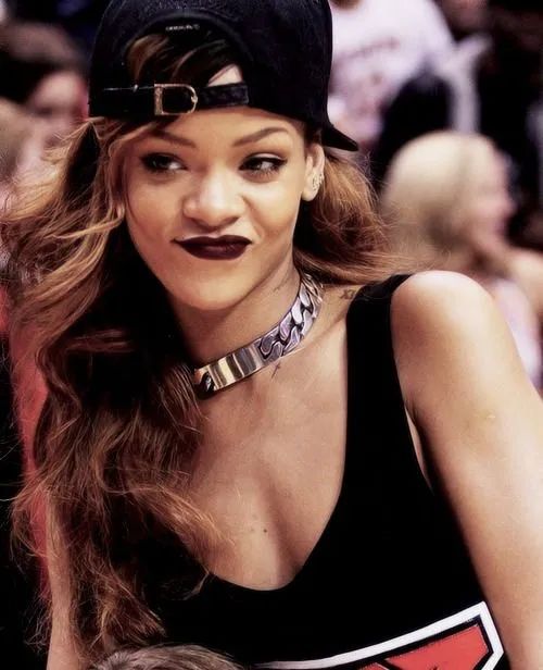 这件单品玩转所有秋季穿搭,这几件单品让穿衣更时髦