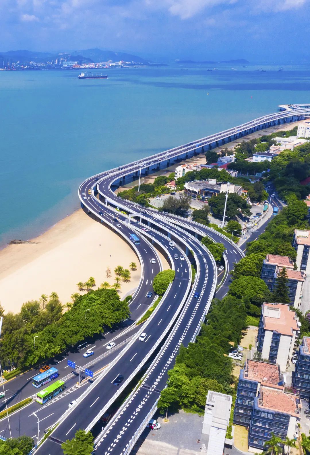 体验一下中国最美环海路,国家地理评选中国最美四条环海路