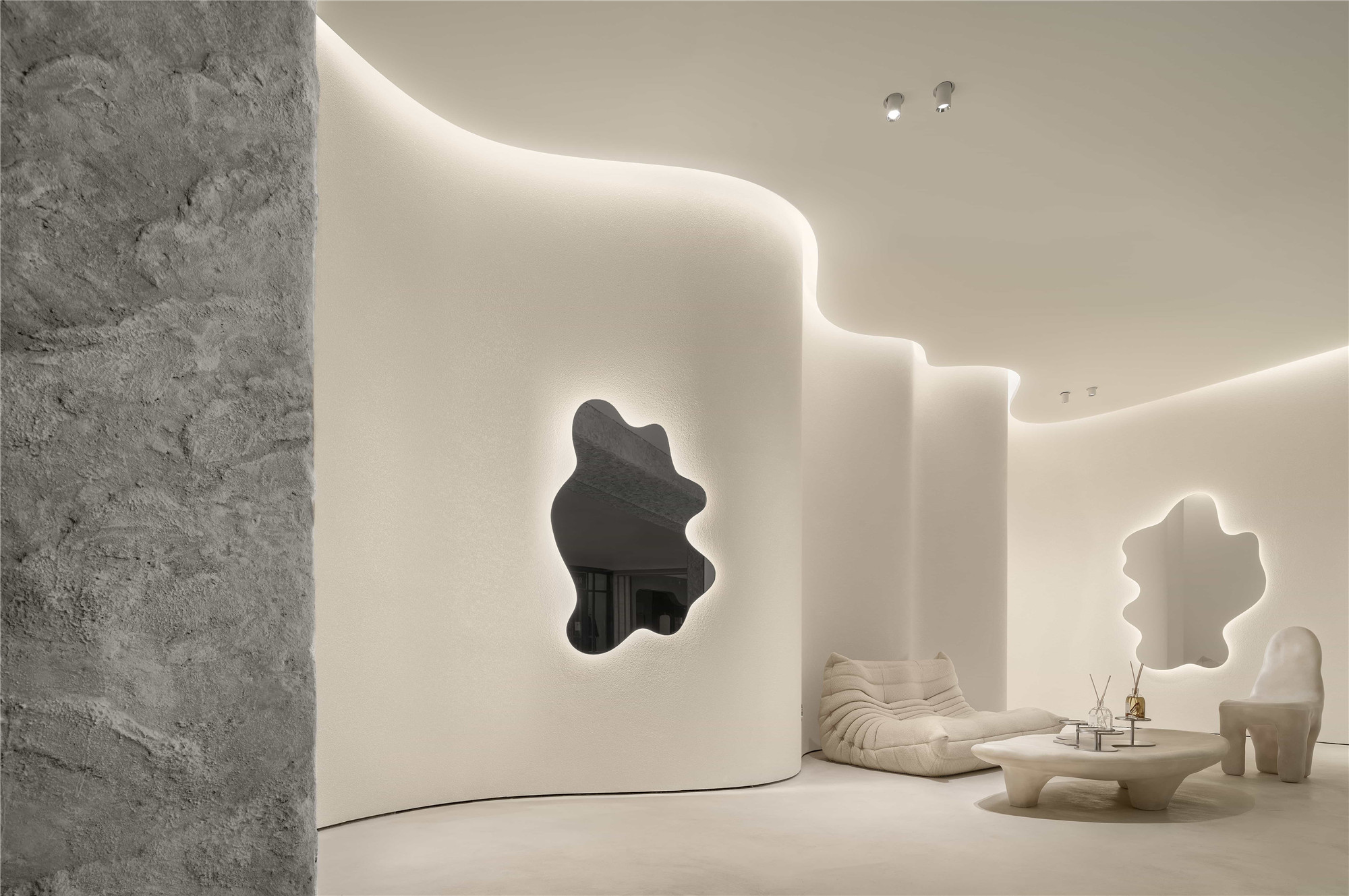 F.O.G.|北京三里屯观夏香薰体验零售空间