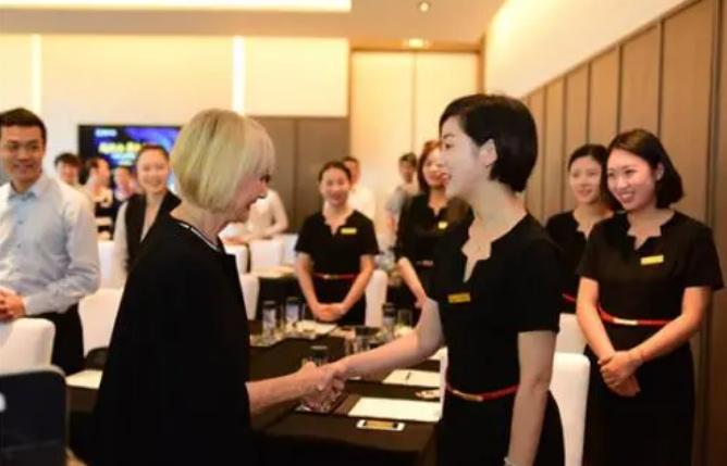 文明礼仪小知识购物礼仪,文明礼仪之人际交往礼仪