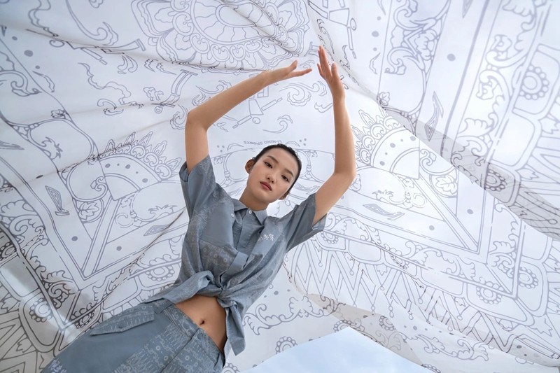 李宁肖战同款上衣,中国李宁巴黎时装周肖战同款