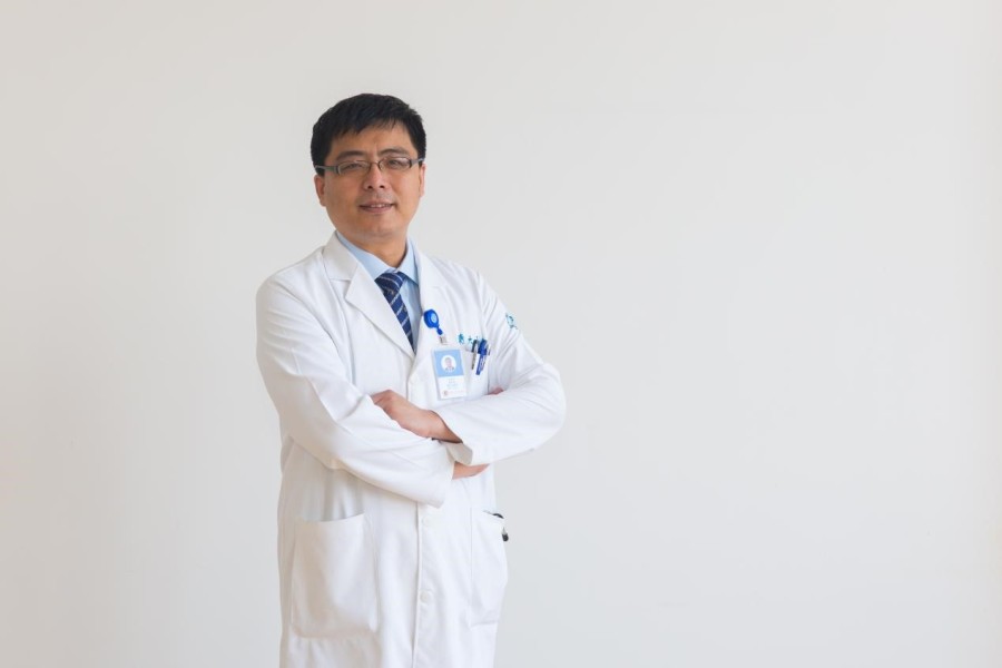 青岛大学附属医院胃肠外二科病区主任王东升——精准实现胃癌个体化治疗,给患者带去福音