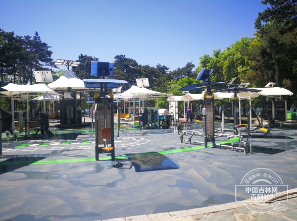 长春南湖公园智能健身步道介绍,黑科技健身房体验