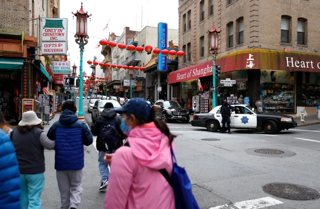 风暴里面的人是什么样的,风暴中的头像