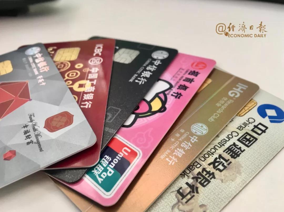 银行卡被盗刷能不能获得赔偿,银行卡被盗刷了钱银行赔吗