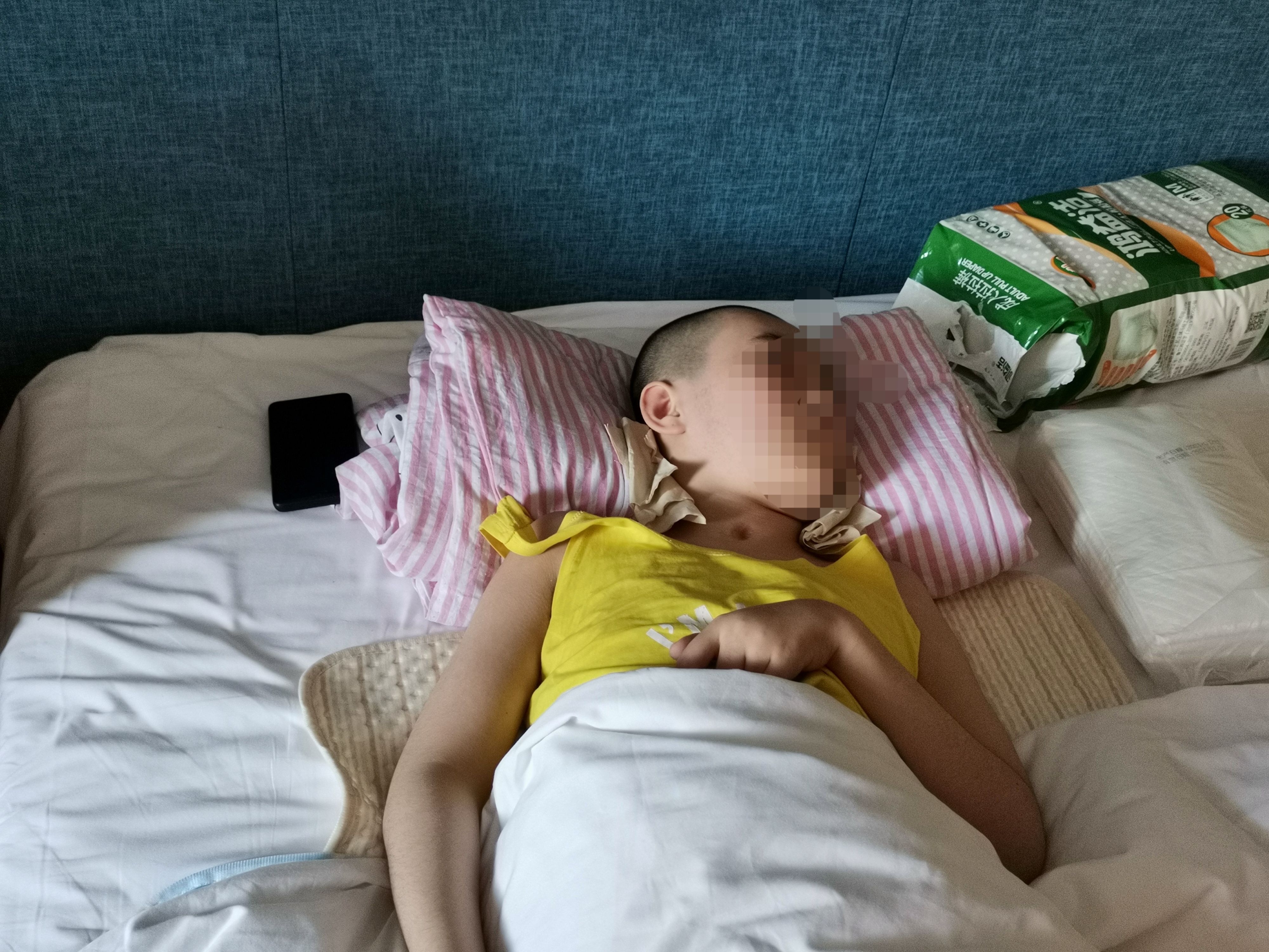 2020年山西：继母虐待12岁女童成植物人，赔偿128万，最后怎么判