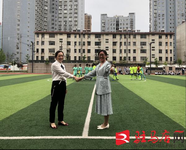 绿茵放飞梦想,绿茵之梦舞动青春18集