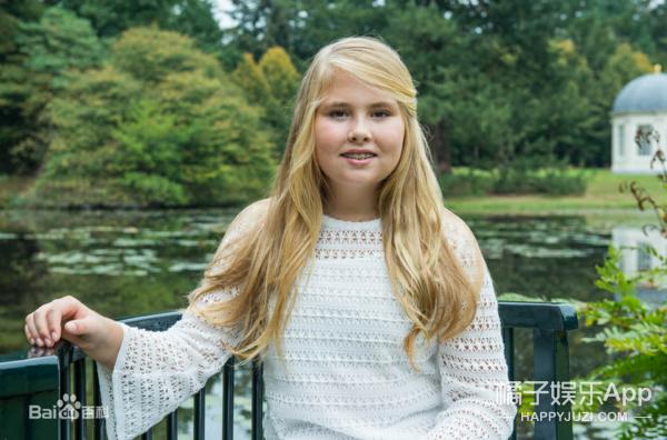 还记得要继承王位的公主们吗？太胖被嘲笑，放弃千万年薪？