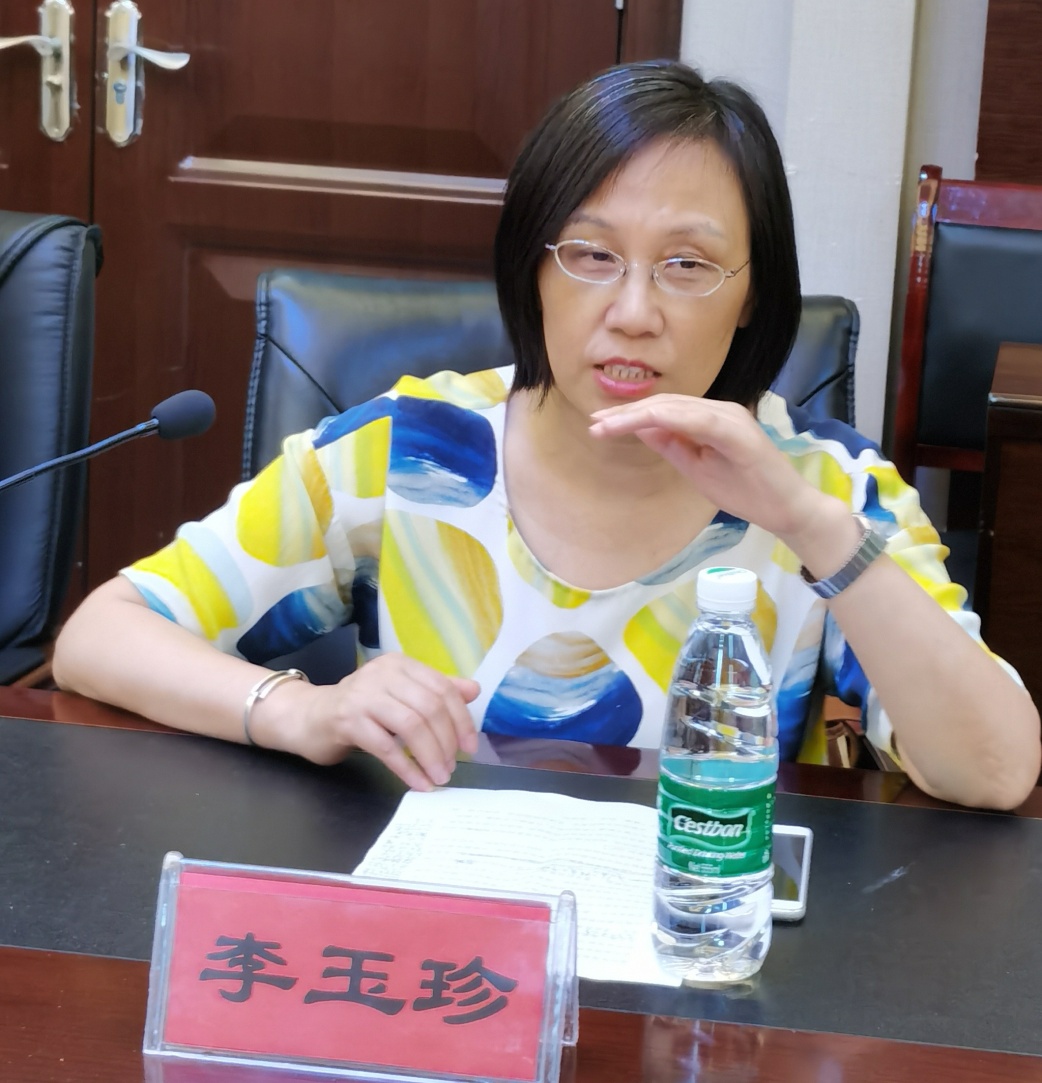 民进九江市委会“1%工程”爱心足球进校园活动走进九江一中