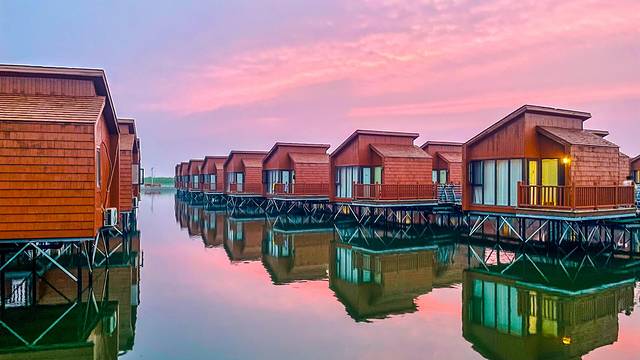 唐山出海打鱼一日游,唐山出海捕鱼旅游