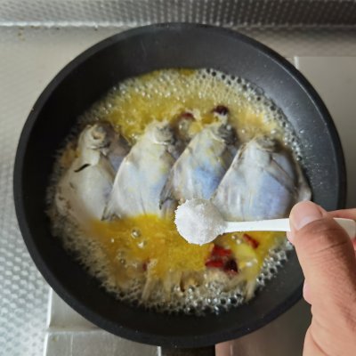 #我为奥运出食力#红烧鲳鱼