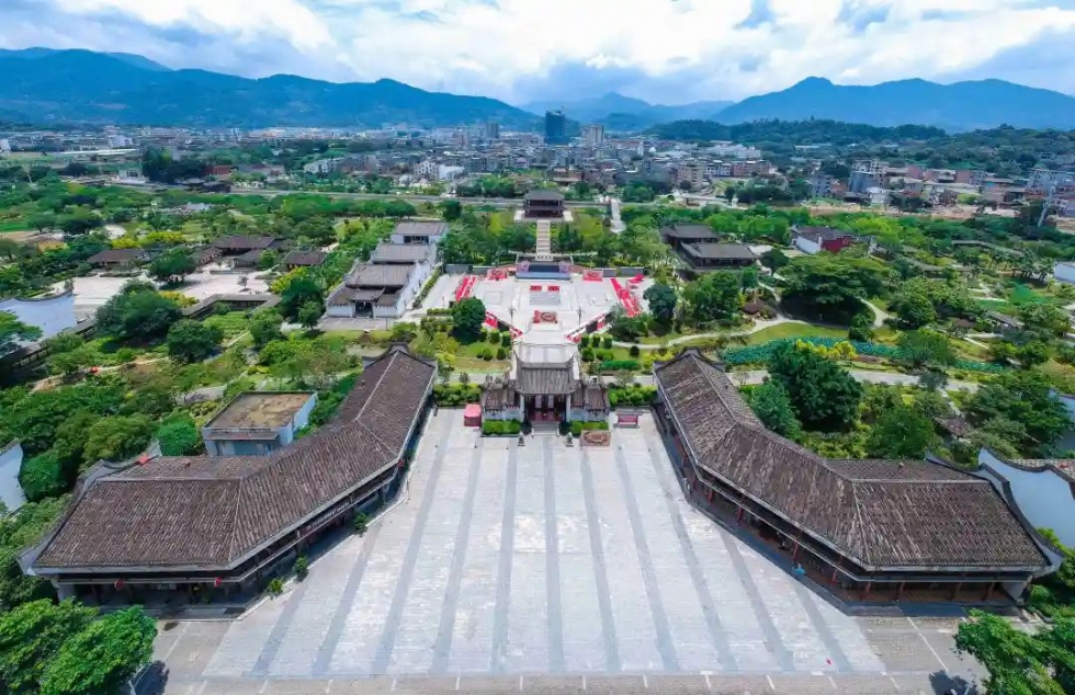 领万元礼包开奖,今日头条免费获得一元红包