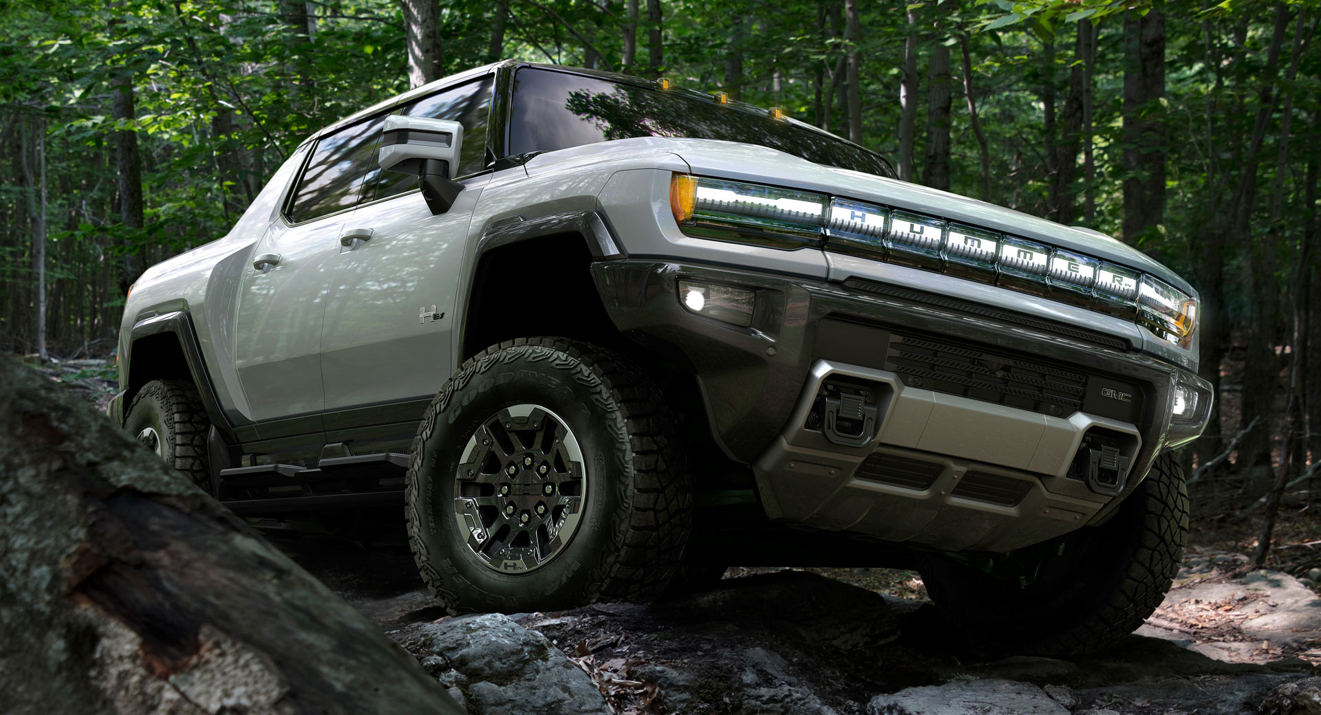 电动汽车重新设计前脸格栅,经典汽车前进气格栅设计