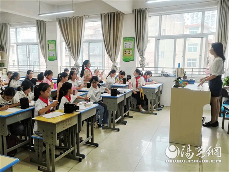 江北新区教育新模式,汉滨区瀛湖小学课后服务