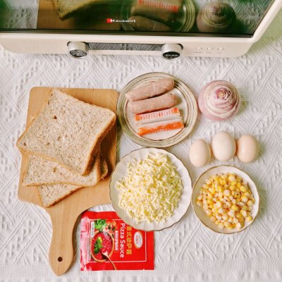 快手披萨吐司片的做法步骤,懒人爱做快手吐司披萨的做法