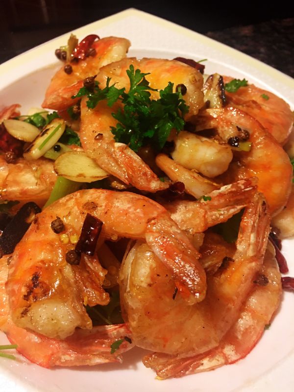 香辣虾辣不辣,香辣虾一荤一素