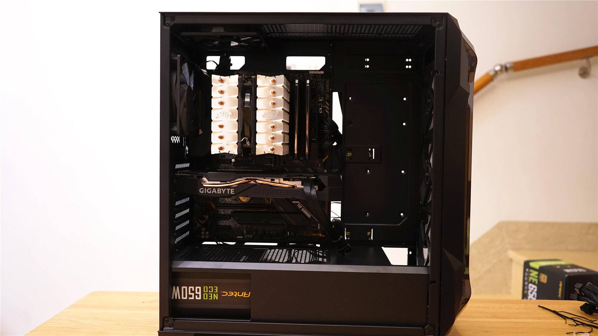 安钛克机箱标配风扇够用吗,安钛克静音机箱哪款最好