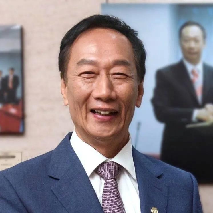 从富士康打工妹到百亿富豪,富士康出走的最牛厂妹是谁