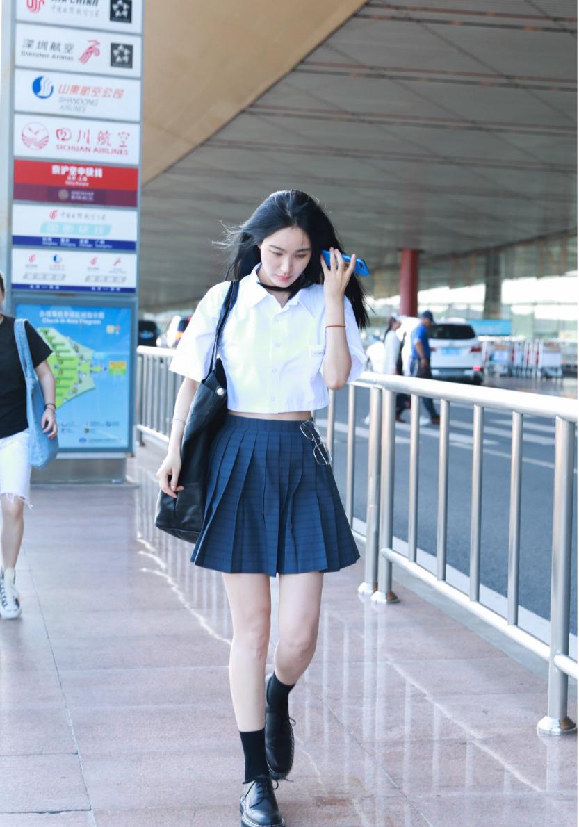 李菲儿休闲造型,李菲儿时尚单品图片