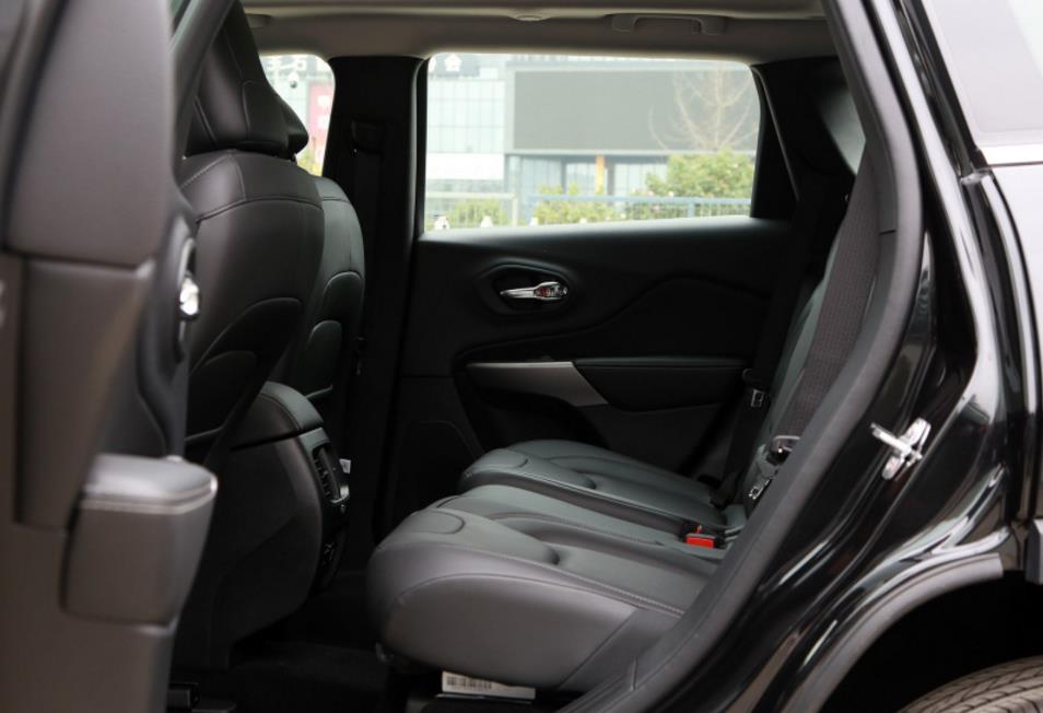 2018jeep自由光9at故障率,Jeep自由光9AT变速箱